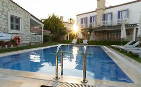 Panda Alacati Hotel